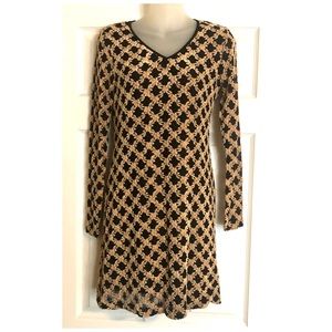 Tessuto Black with Chenille & Sheer Overlay Bodycon Dress. New with Tags 🏷